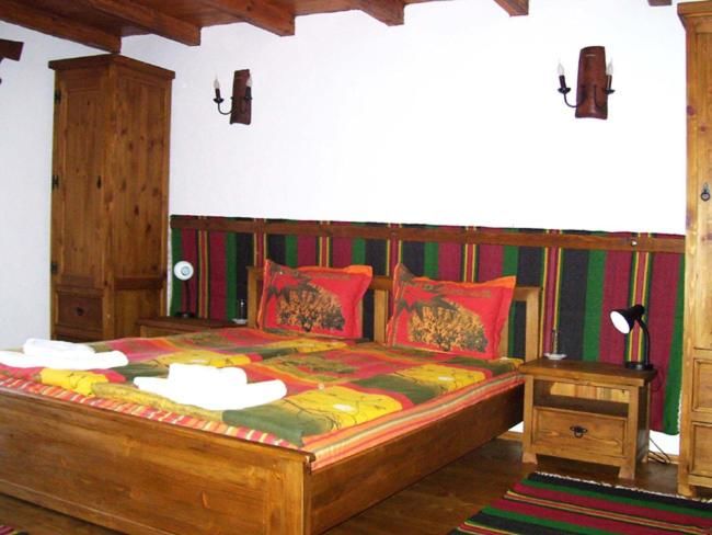 Комплексы для отдыха с коттеджами/бунгало Baba Stana Houses Априлци-46