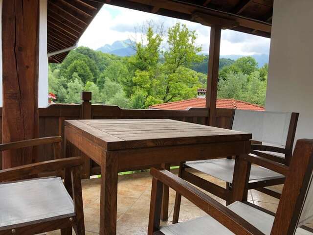 Комплексы для отдыха с коттеджами/бунгало Baba Stana Houses Априлци-27